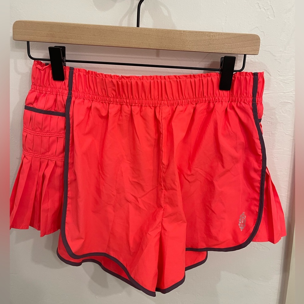 FREE PEOPLE MOVEMENT SHORTS, neon, size small